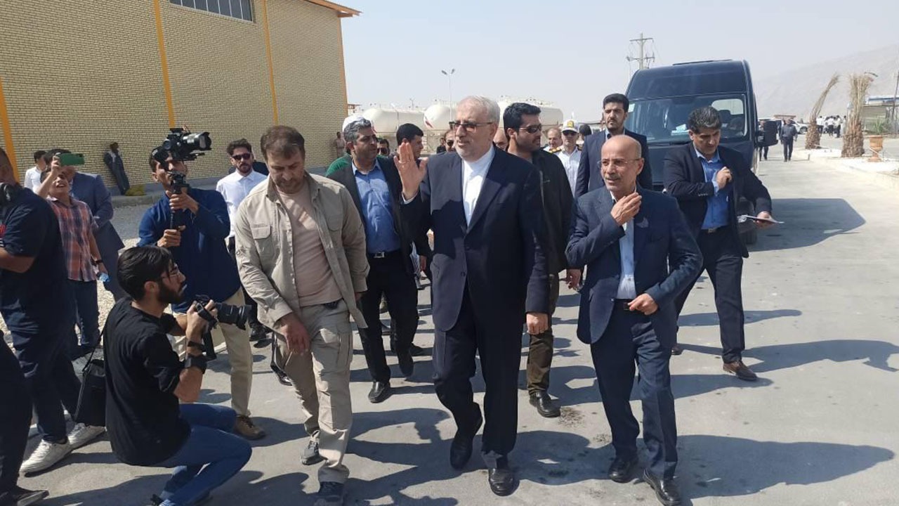 افتتاح پالایشگاه تمام ایرانی بخش خصوصی در مهر با حضور وزیر نفت