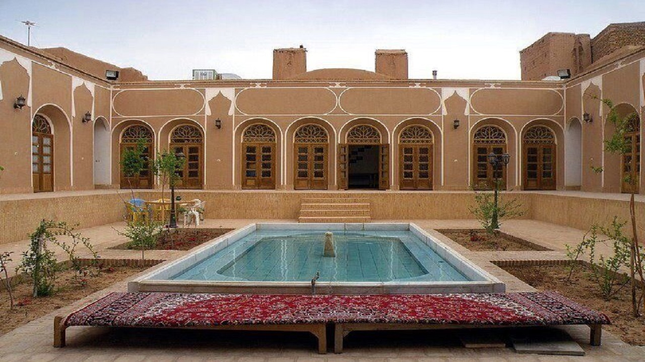 مجلس از حوزه صنایع‌دستی حمایت می‌کند