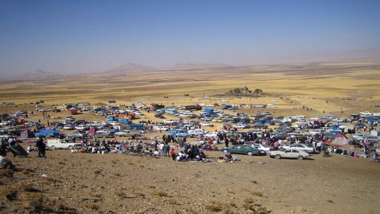 جشن شکرگزاری برداشت محصول در روستای سنقرآباد همدان + فیلم