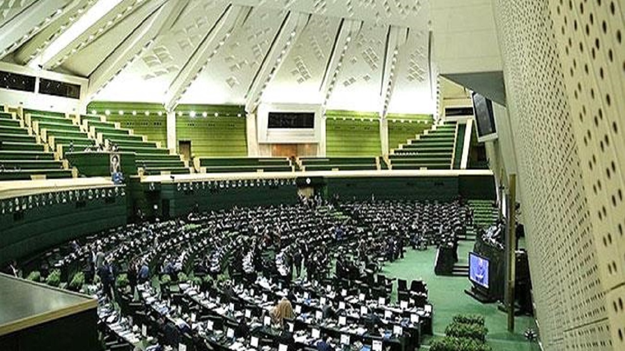 فرودگاه امام خمینی به قطب حمل و نقل هوایی منطقه تبدیل می‌شود