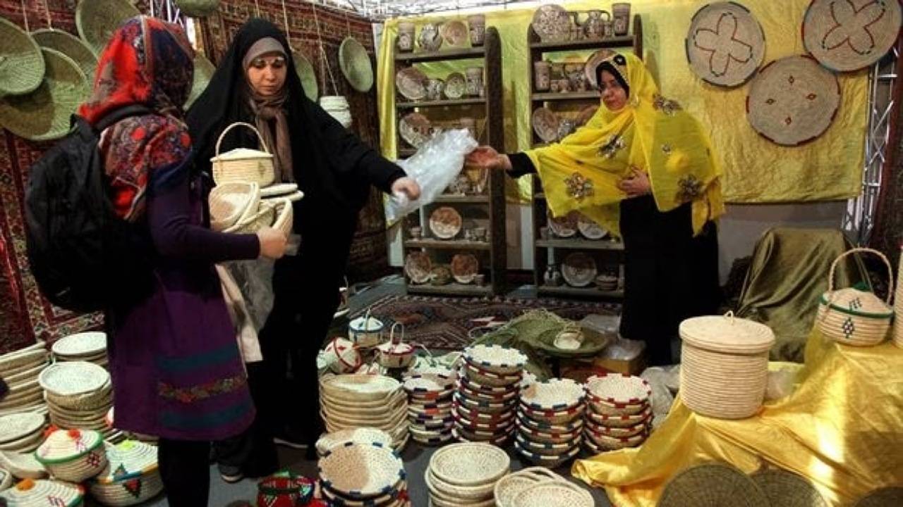 سیرجان میزبان نمایشگاه سراسری صنایع دستی