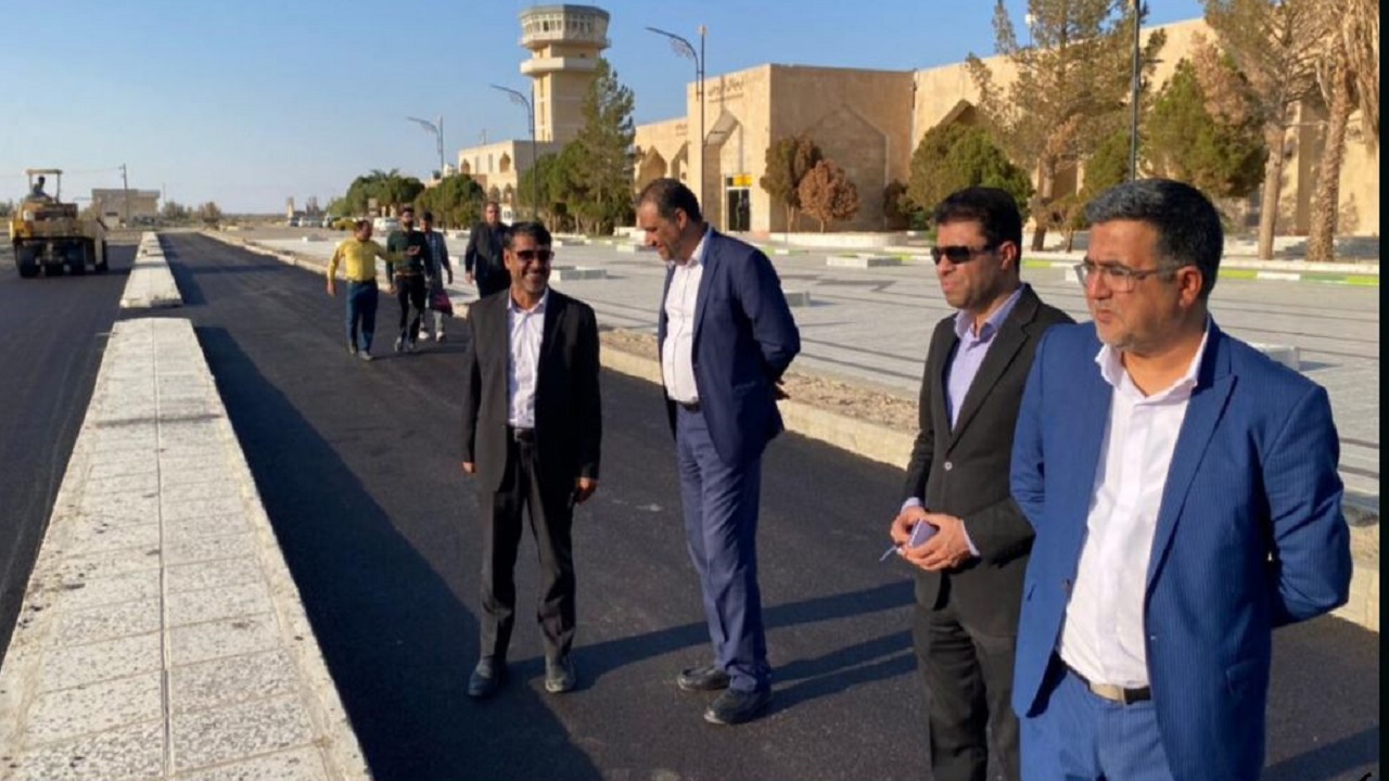 اتمام عملیات اجرای آسفالت محاوط و شبکه دسترسی فرودگاه شهدای زابل