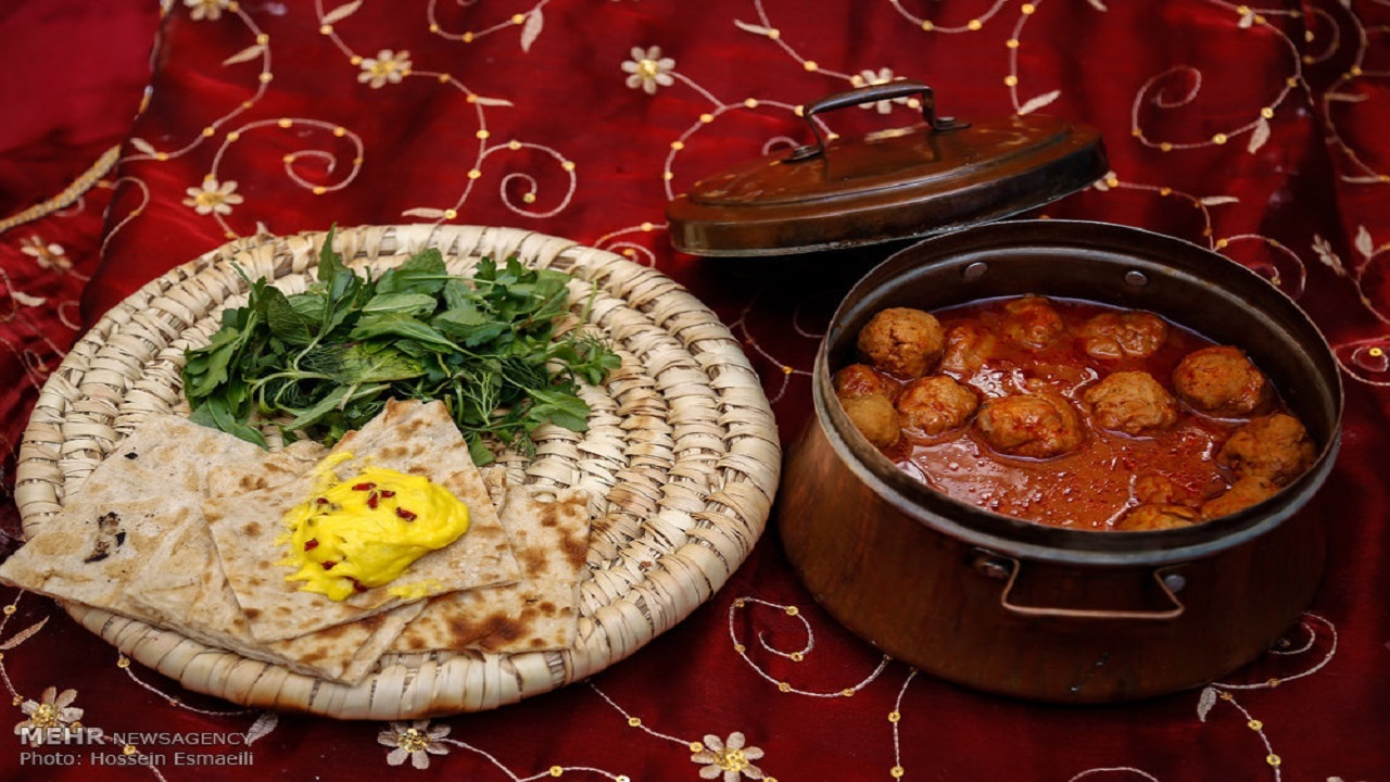 برگزاری روز جهانی غذا در دانشگاه فرهنگیان یزد