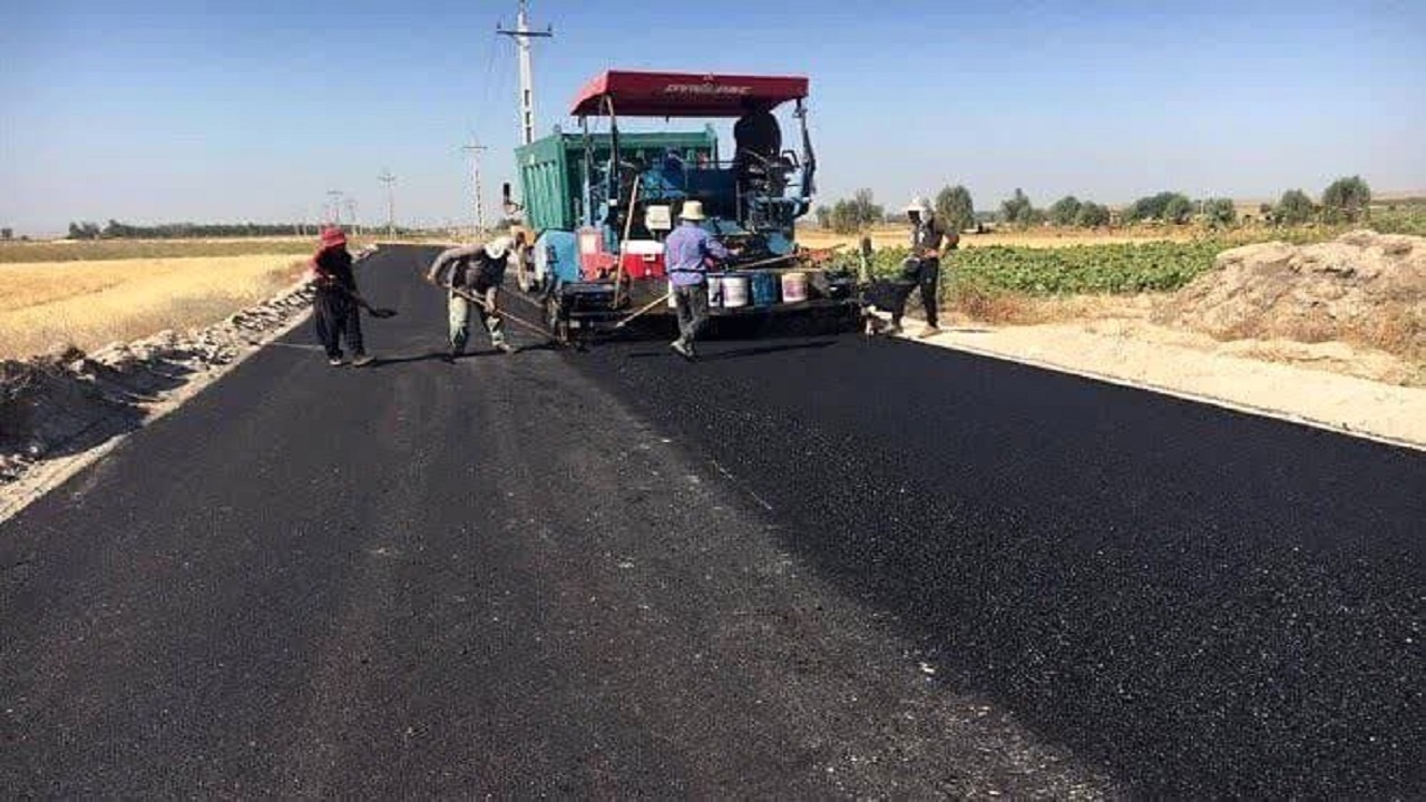 ۳۵ کیلومتر روکش آسفالت در راه‌های روستایی و فرعی قم اجرا شد