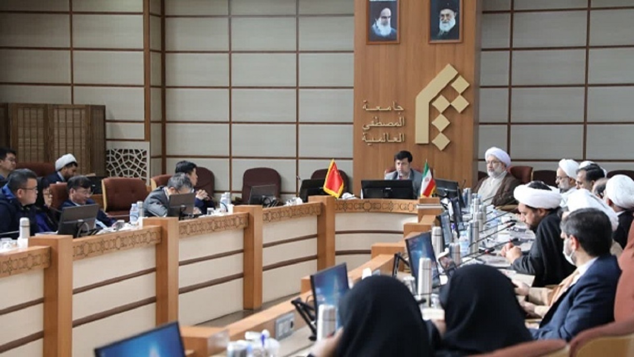تبادلات فرهنگی، علمی و اقتصادی مهمترین ابزار شکست دشمنان