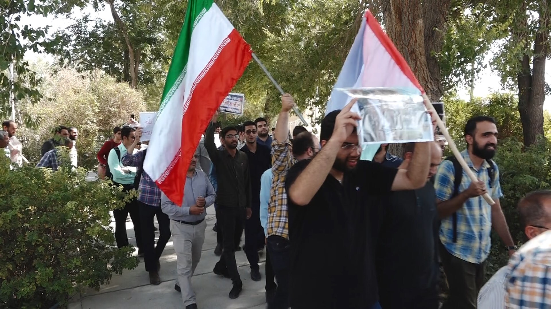 حمایت دانشجویان دانشگاه صنعتی اصفهان از مردم فلسطین