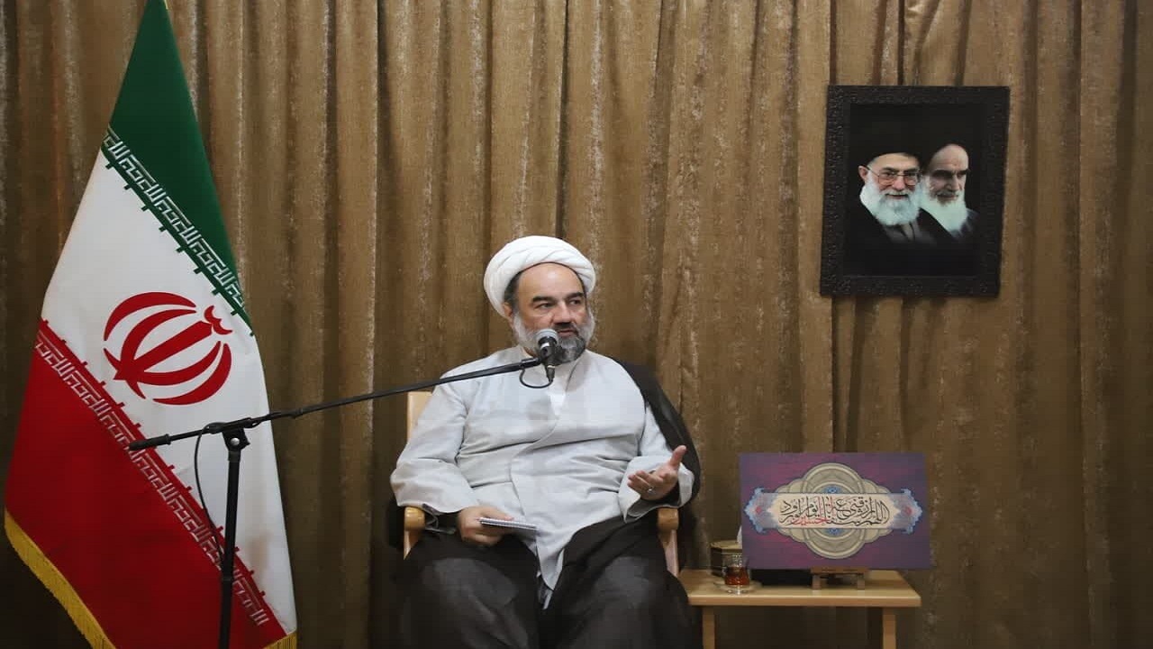 دشمن برای نا امن کردن سیستان و بلوچستان در مرز اردو زده است