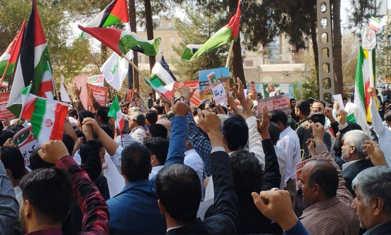 تجمع و خروش انقلابی مردم زاهدان در پی جنایت هولناک رژیم کودک کش اسرائیل+تصاویر