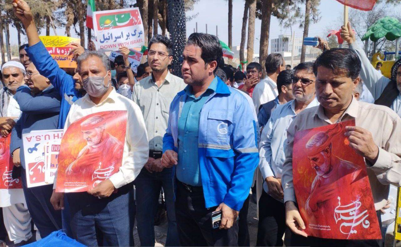 تجمع و خروش انقلابی مردم زاهدان در پی جنایت هولناک رژیم کودک کش اسرائیل+تصاویر