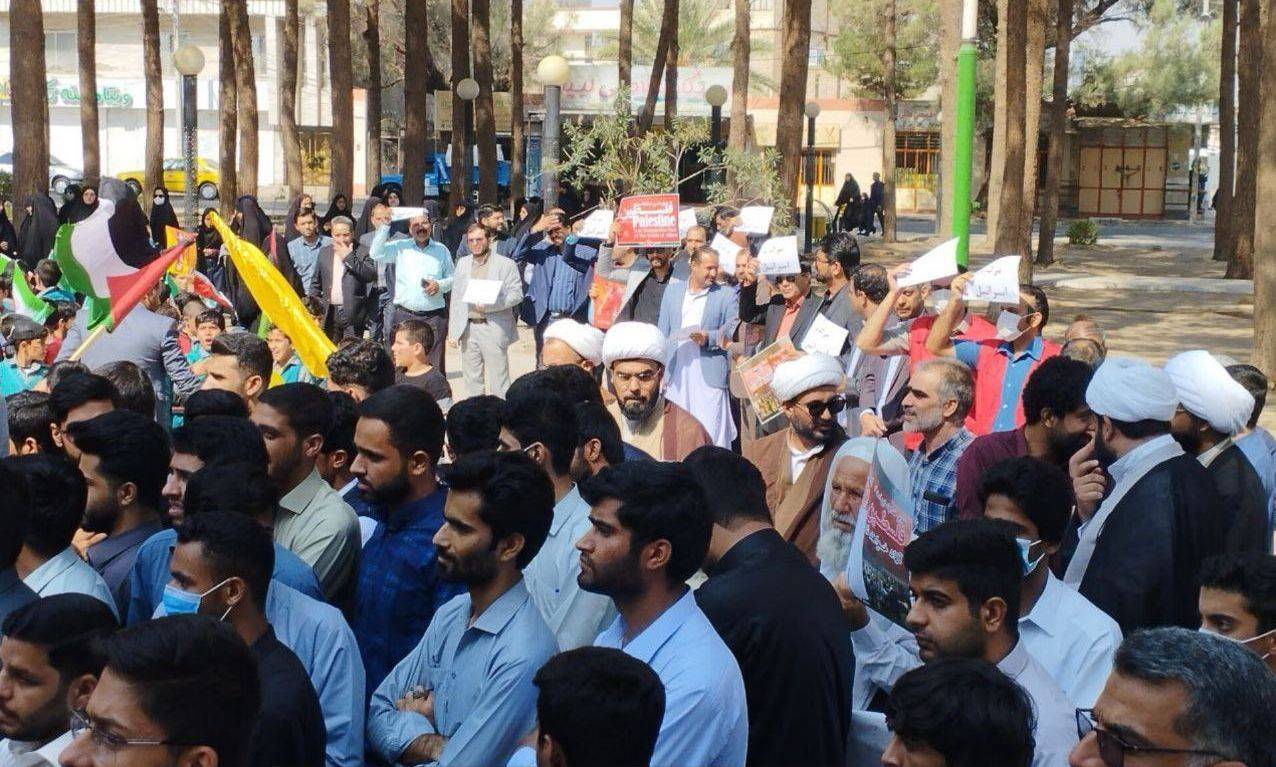 تجمع و خروش انقلابی مردم زاهدان در پی جنایت هولناک رژیم کودک کش اسرائیل+تصاویر