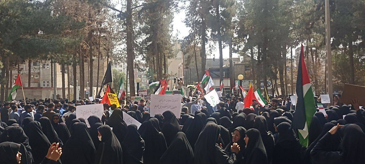 تجمع و خروش انقلابی مردم زاهدان در پی جنایت هولناک رژیم کودک کش اسرائیل+تصاویر