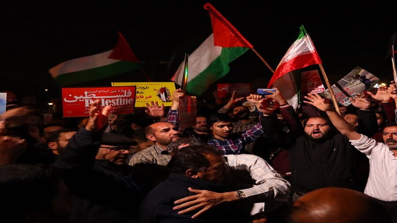 تجمع اعتراضی بسیج کارکنان دانشگاه علامه طباطبایی در تهران