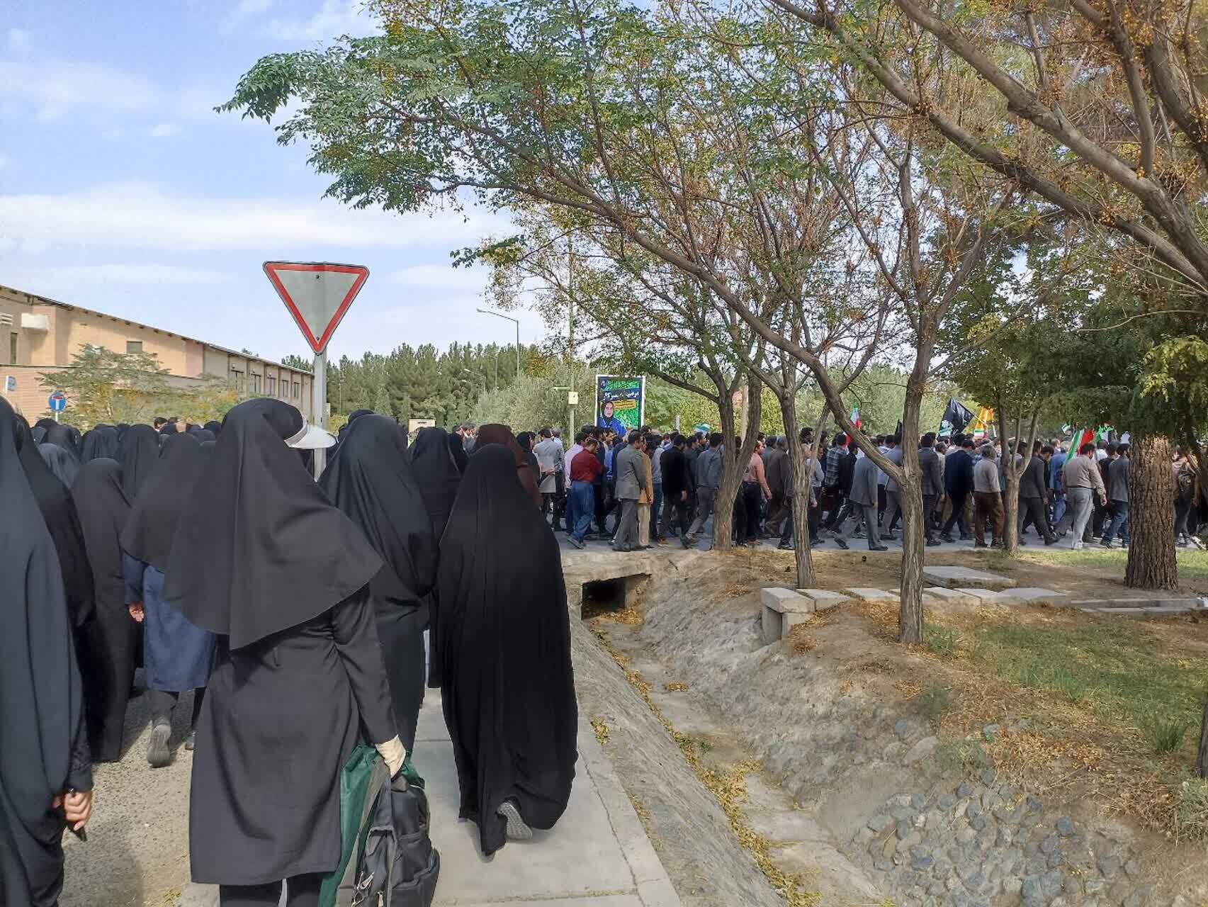 برگزاری تجمع مردمی محکومیت جنایات رژیم صهیونیستی در بیرجند