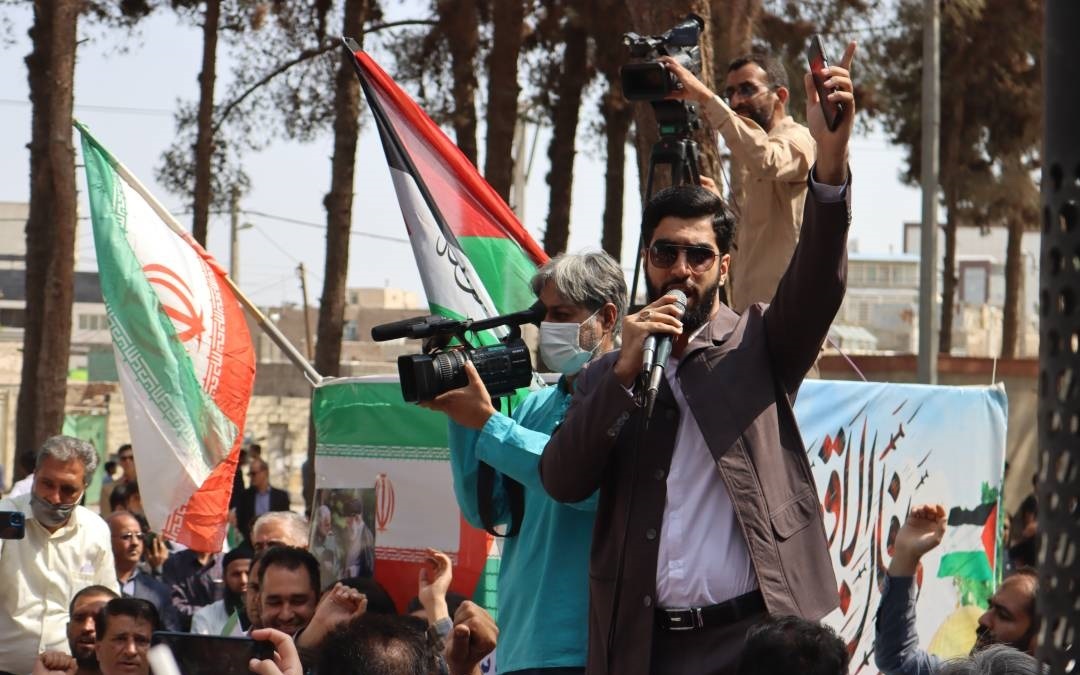 تجمع مردم زاهدان در محکومیت جنایت بمباران بیمارستان در فلسطین