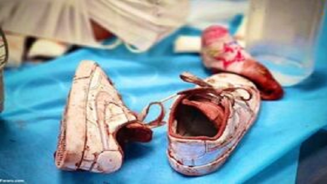 گفتن شهادتین توسط کودک فلسطینی به کمک برادرش + فیلم
