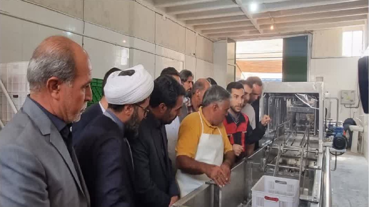 فراهم کردن اشتغال دائم برای ۸ نفر در واحد فناورانه زرشک
