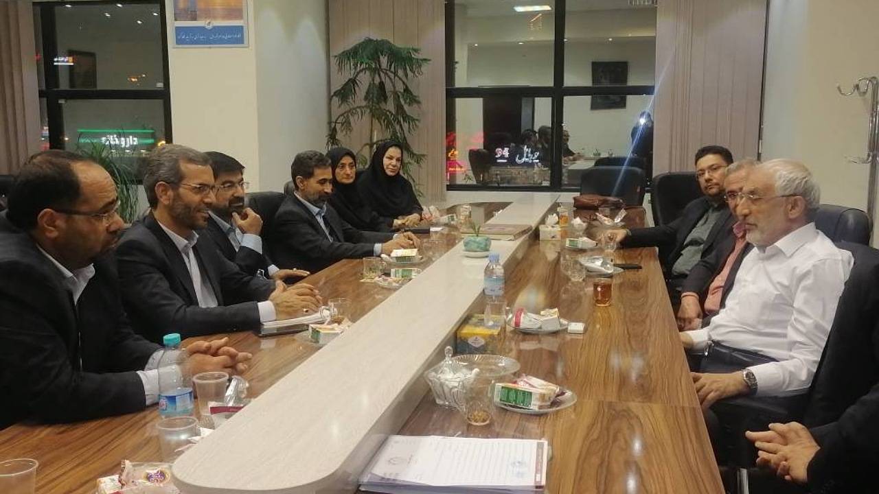 بحث‌های پیشگیرانه سلامت را می‌توان با کمک بیمه سلامت در مناطق مختلف کشور تبیین کرد
