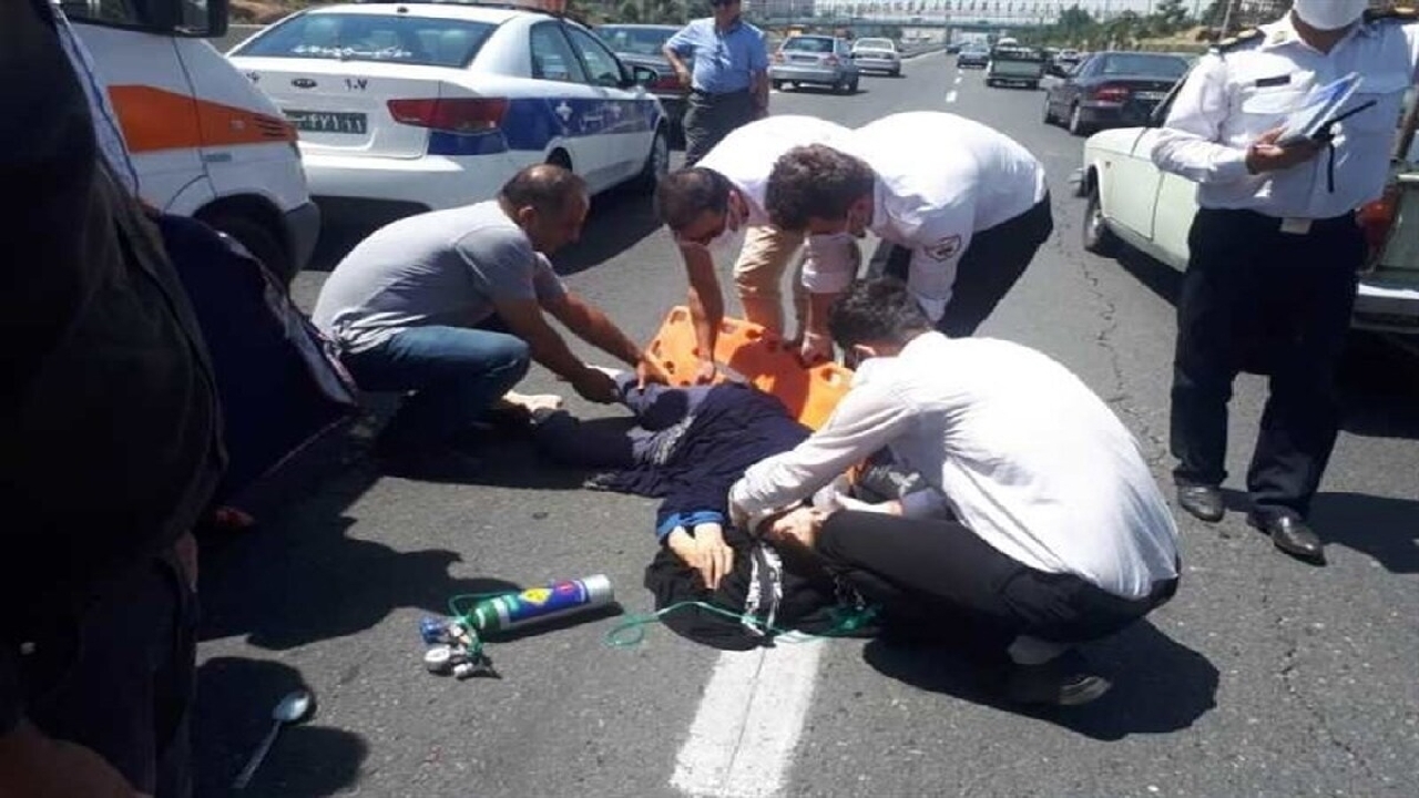 عدم توجه به جلو راننده نیسان باعث فوت عابر پیاده شد