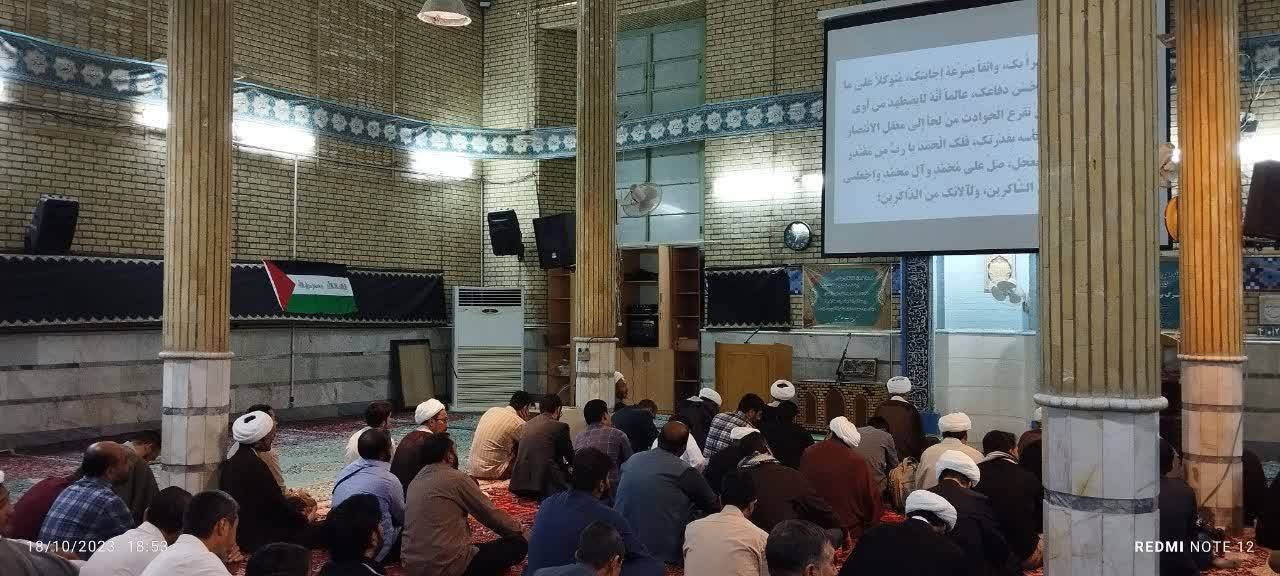 برگزاری مراسم دعا از سوی طلاب حوزه علنیه حجتیه قم برای پیروزی فلسطین