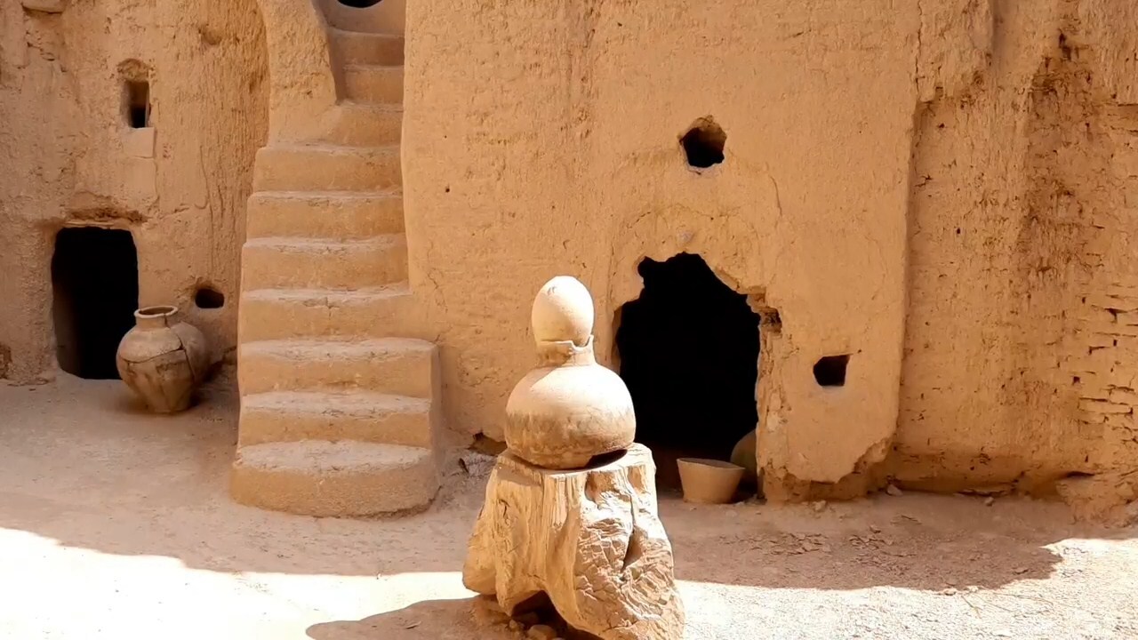 نیاز ۷۰ میلیارد ریالی برای مرمت و بازسازی قلعه روستای بیاضه + عکس
