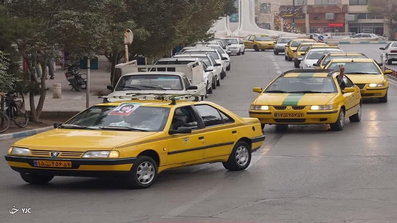 رژه تاکسی رانان اردکان در حمایت از مردم مظلوم غزه