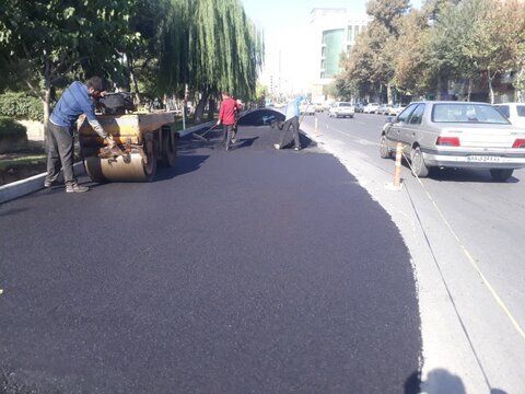 اجرای عملیات اصلاح هندسی و تعریض خیابان شهید بهشتی