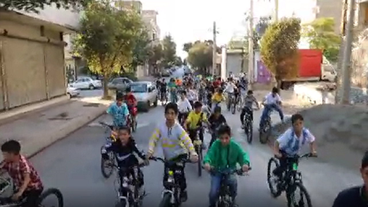  برگزاری همایش دوچرخه سواری در آبیک