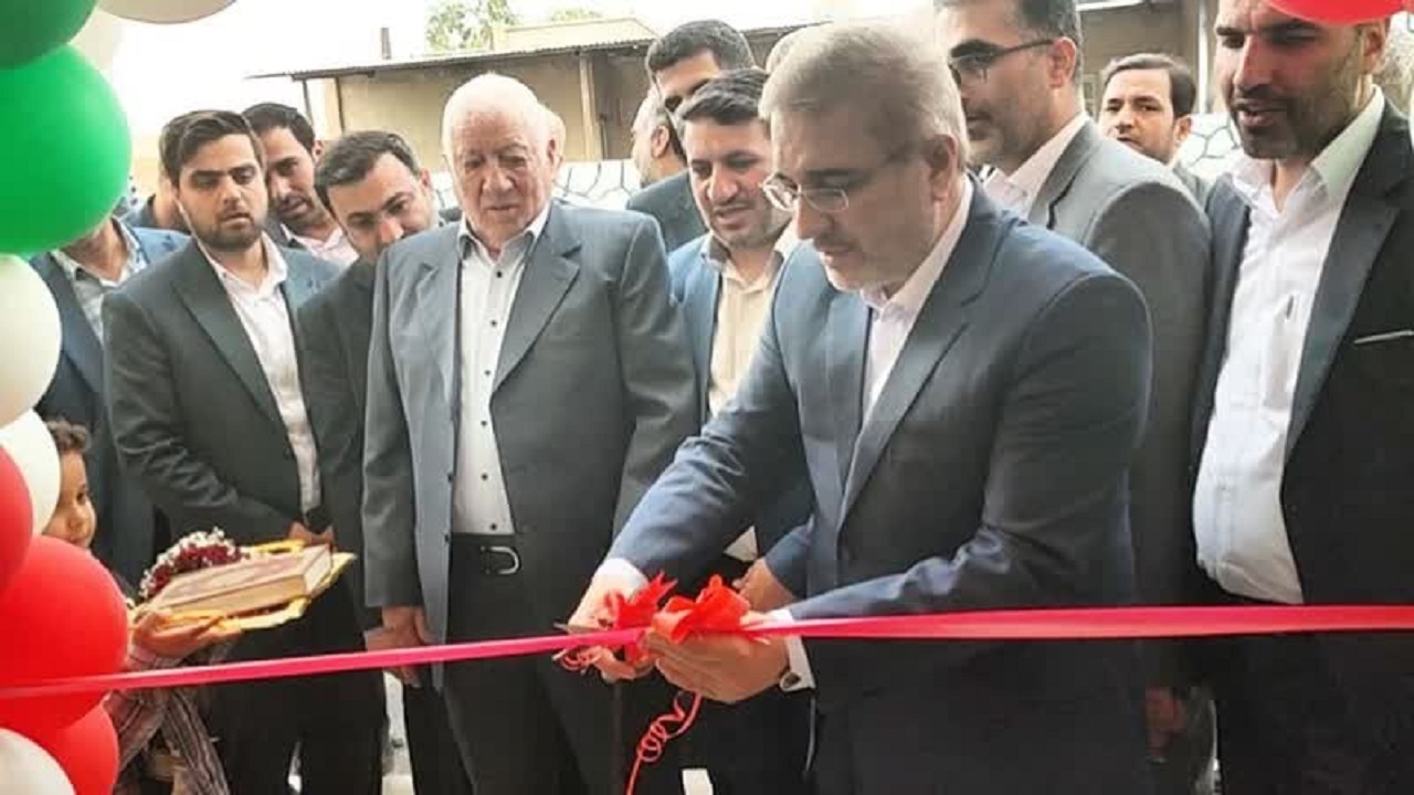 افتتاح دو باب مدرسه خیری در مهریز