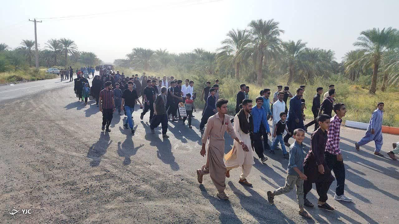 برگزاری همایش بزرگ پیاده روی خانوادگی در بخش رحمت آباد ریگان