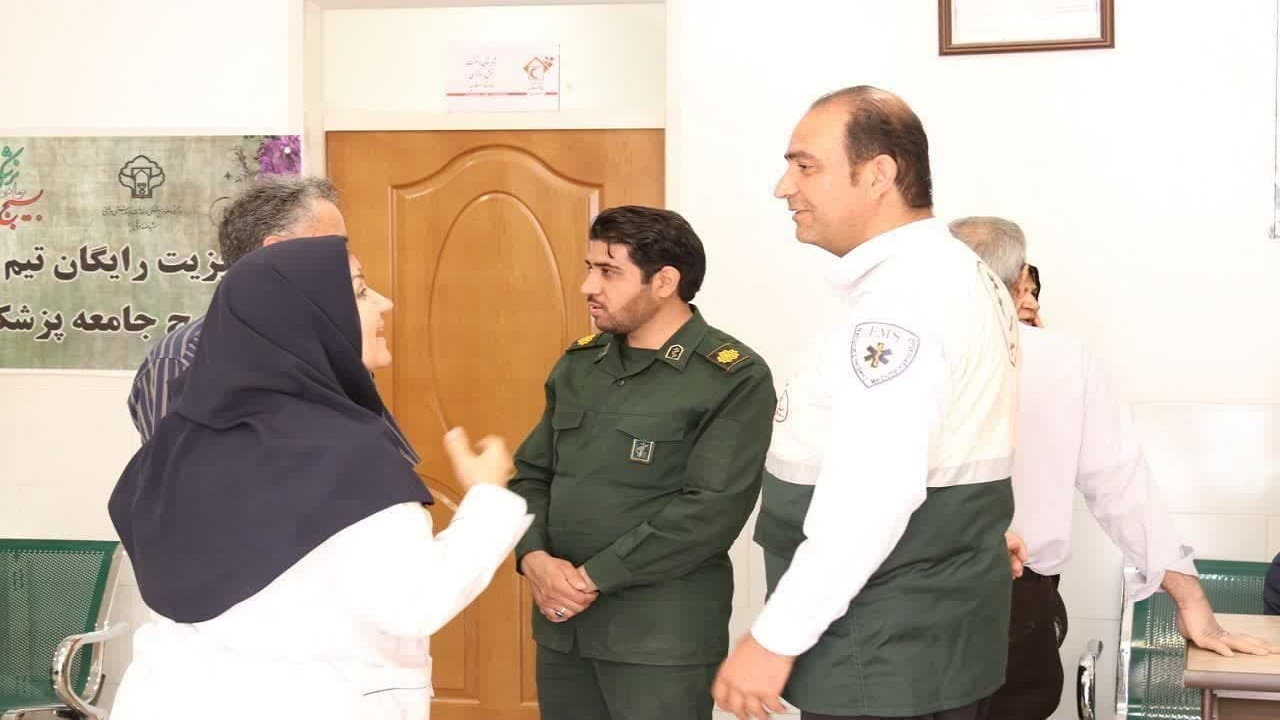 لبیک ۸۵۰ نفر از کادر درمان یزد برای اعزام به غزه