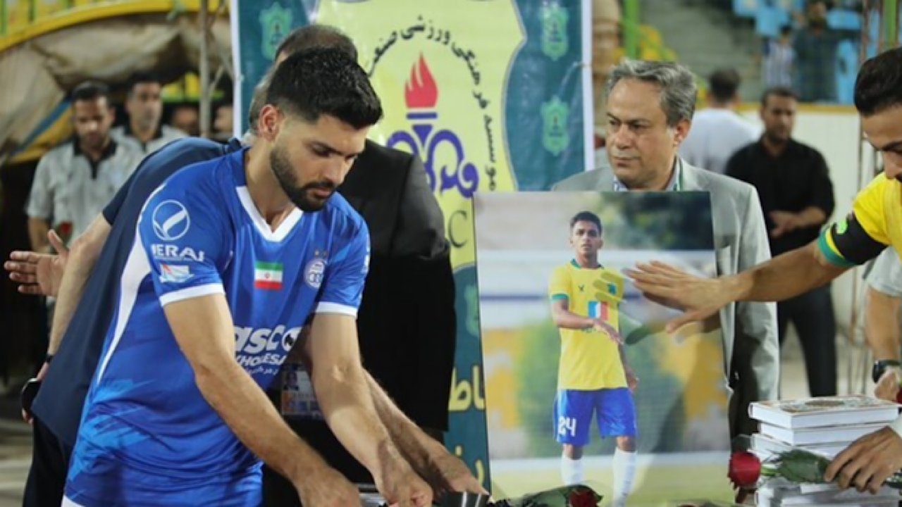 مهدی‌پور: سه امتیاز استقلال را مدیون تلاش بازیکنان هستیم