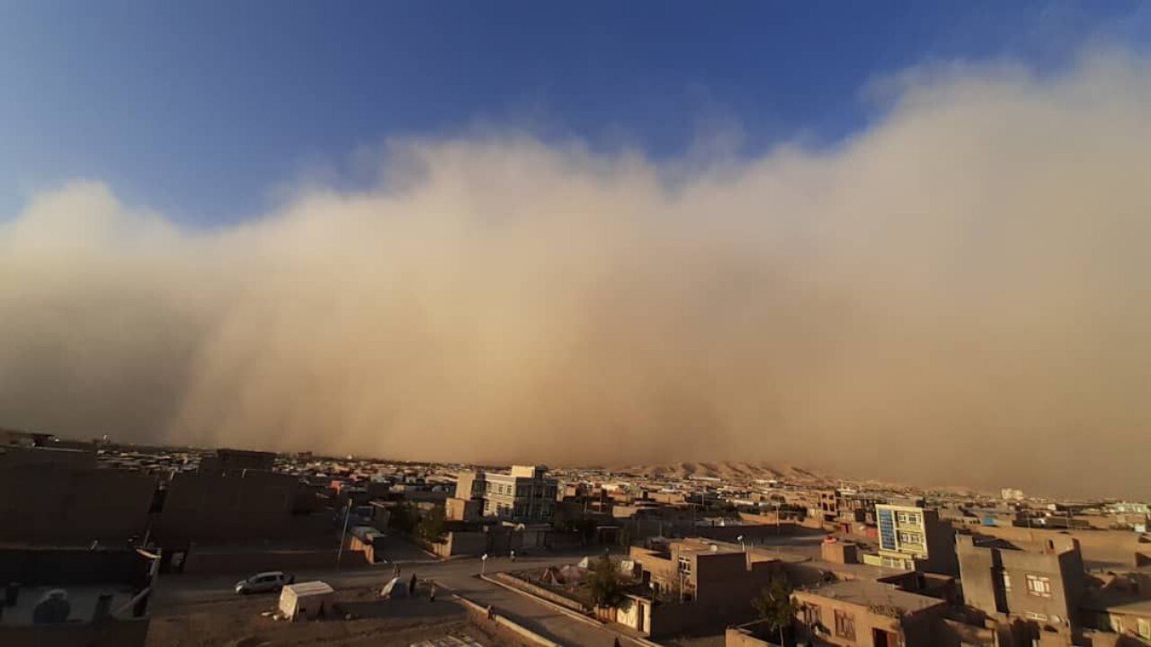 طوفان گرد و خاک در هرات