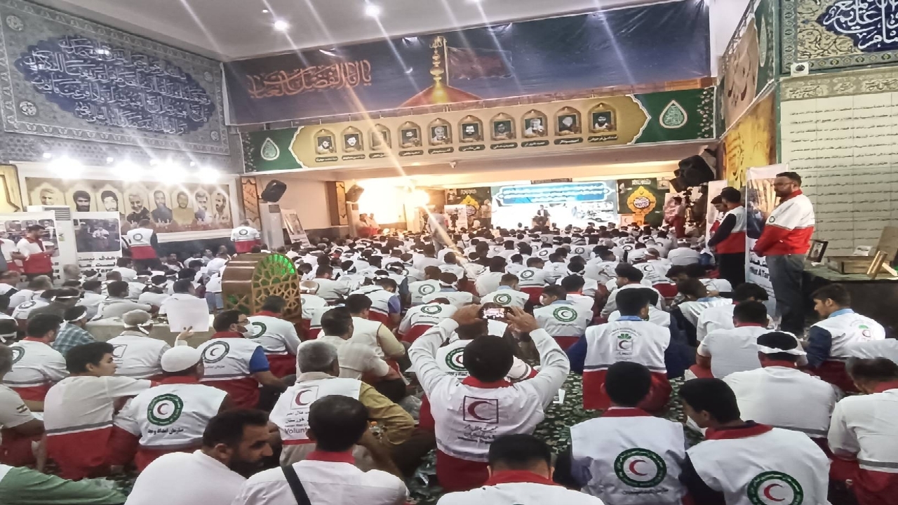 اجتماع جمعیت هلال احمر خوزستان در محکومیت کشتن کودکان و امدادگران فلسطین