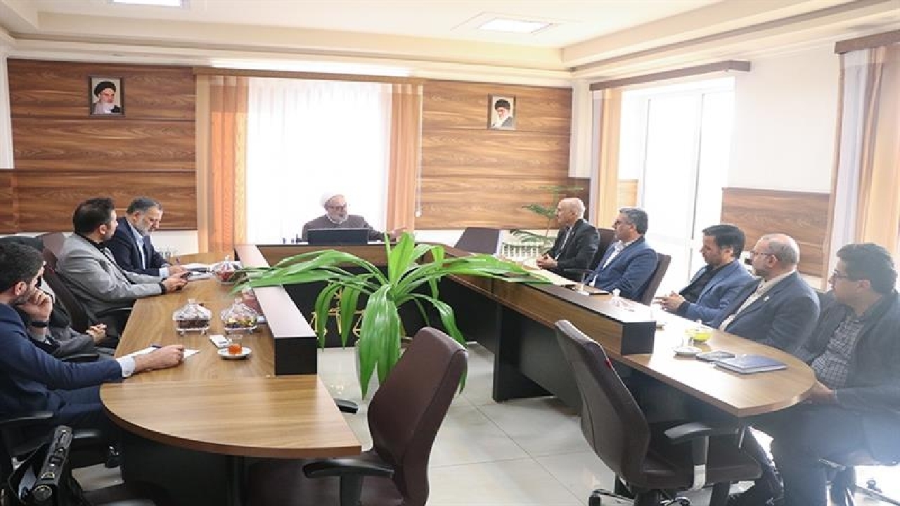 کاهش آسیب های اجتماعی در  اولویت پژوهش ها قرار گیرد