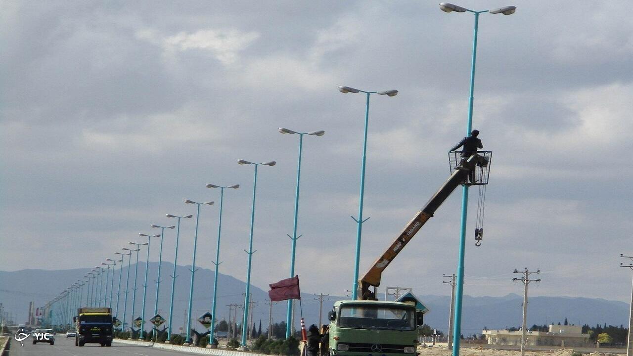روشنایی ۳۲ کیلومتر از جاده‌های آذربایجان‌غربی تامین شد