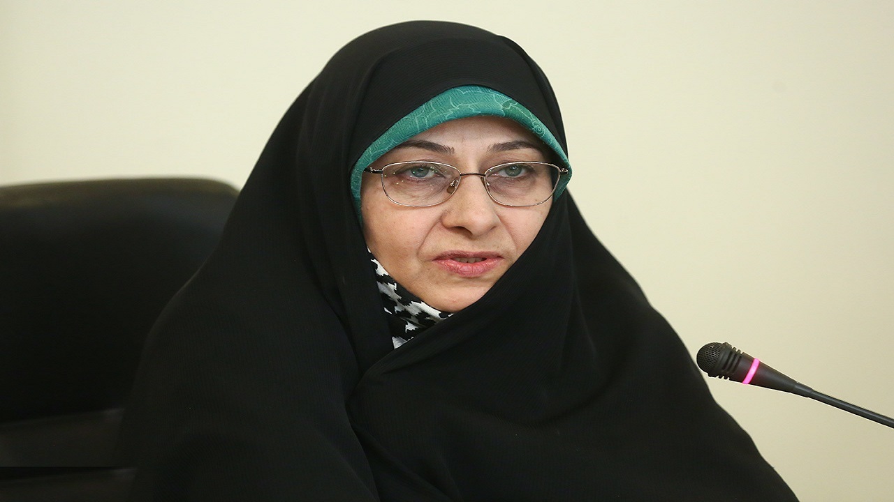 زنان سرپرست خانوار دهک‌ های یک تا ۴ با ضمانت دولت وام می گیرند