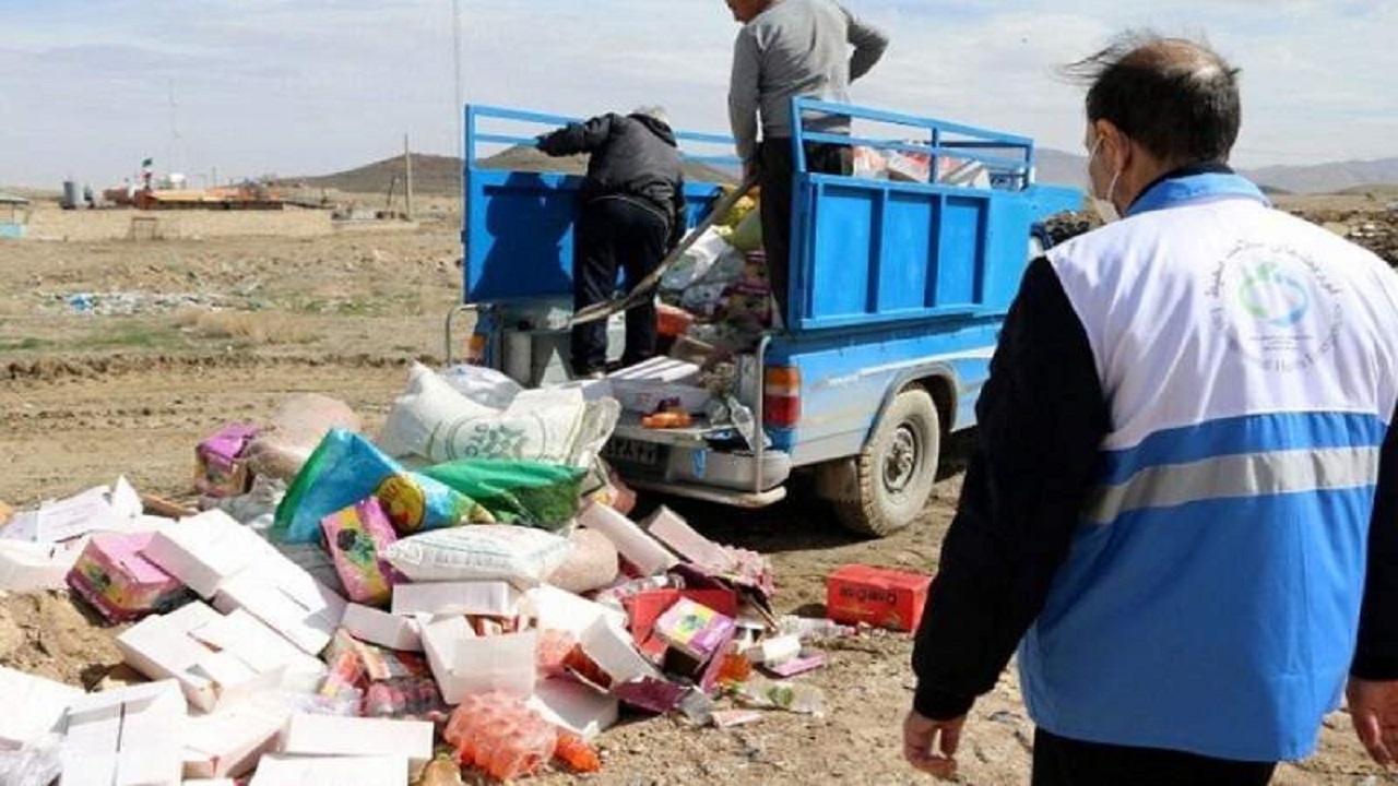 جمع‌آوری ۱۴ تن مواد غذایی تاریخ مصرف گذشته