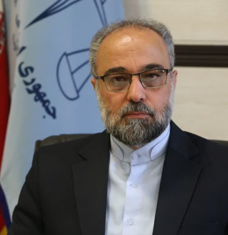 اقدامات اولیه برای بررسی علت آتش سوزی باغ شریعت انجام گرفت