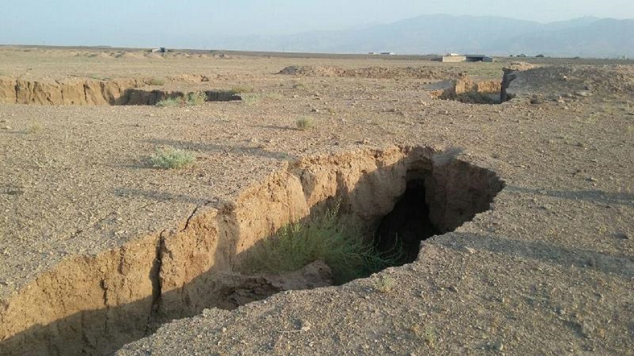 بمب ساعتی کاشان را تهدید می کند