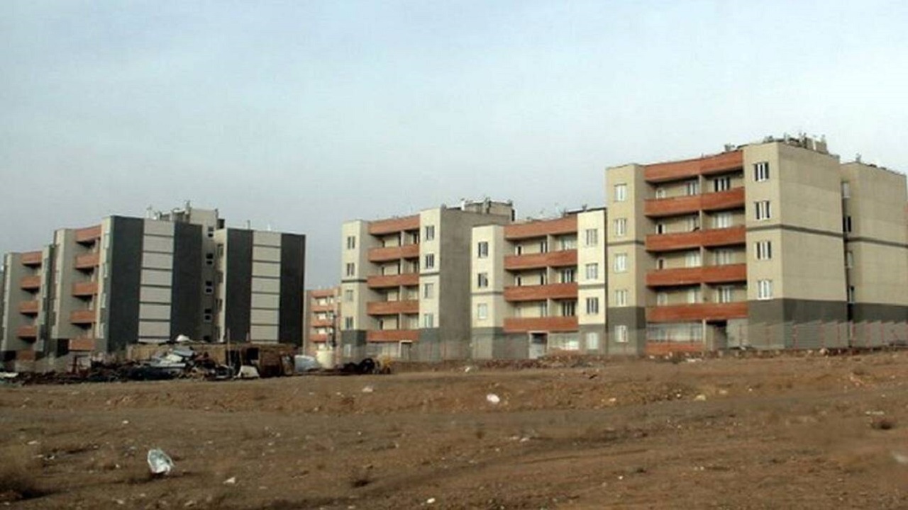 مشکل واحدهای مسکن مهر باقی مانده پاکدشت حقوقی است