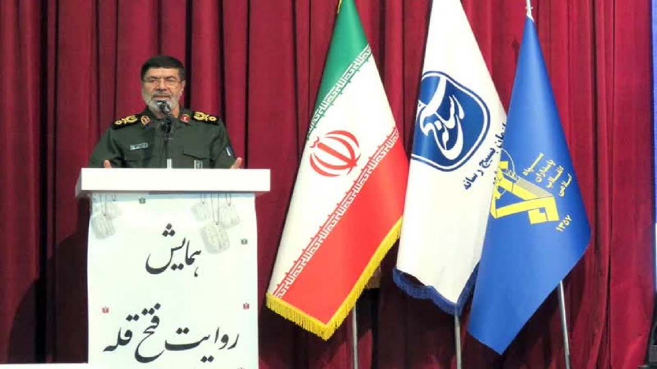 انقلاب اسلامی سرمشقی برای آزادگان جهان است