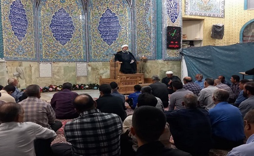 ارتباط قلبی با امام زمان (عج) ما را ایمن می&zwnj;کند