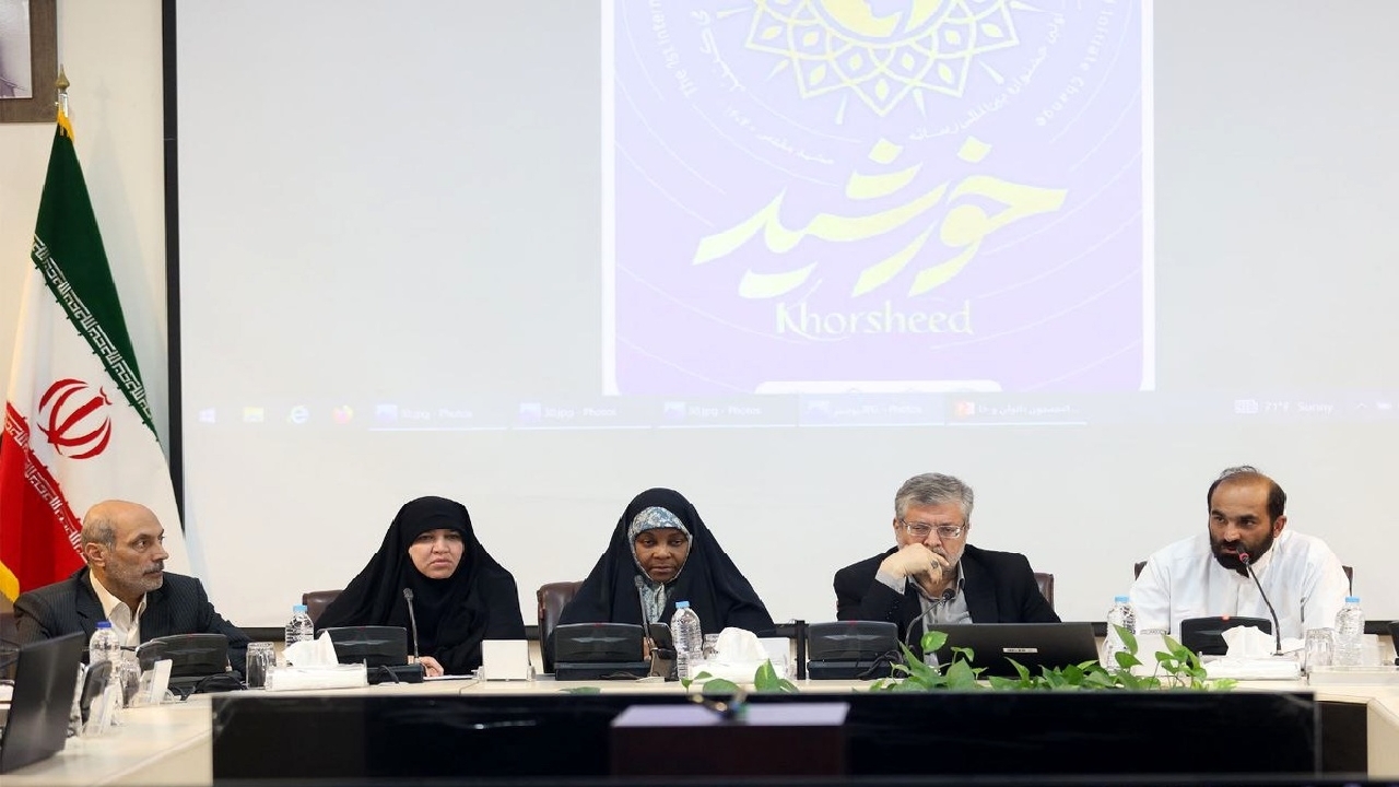 خبرنگاران آمریکایی به دليل فشار و تهدید در جشنواره رسانه خورشید حاضر نشدند