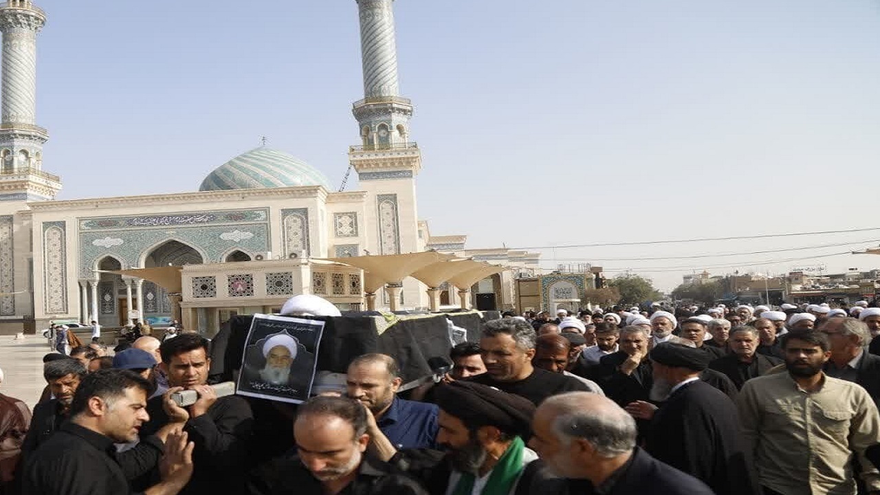 تشییع و خاکسپاری پیکر آیت الله فاضل گلپایگانی در قم