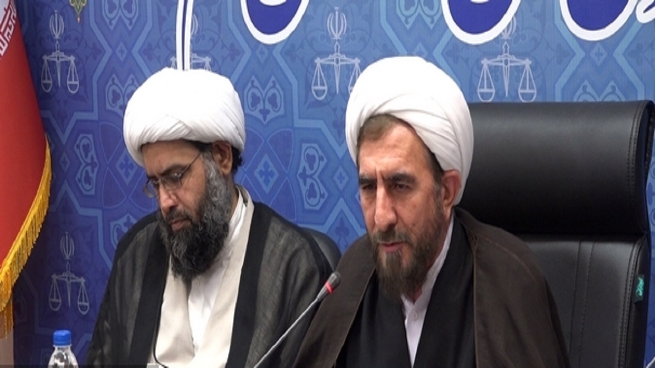 نخستین جلسه ستاد پیشگیری تخلفات انتخاباتی در قم برگزار شد
