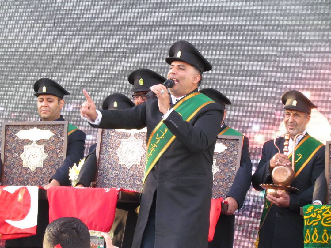 مدیحه سرایی
