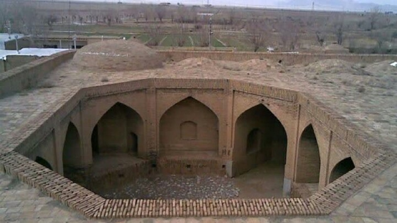 شیخعلی‌خان کاروانسرای بنایی مجلل از دوره صفوی