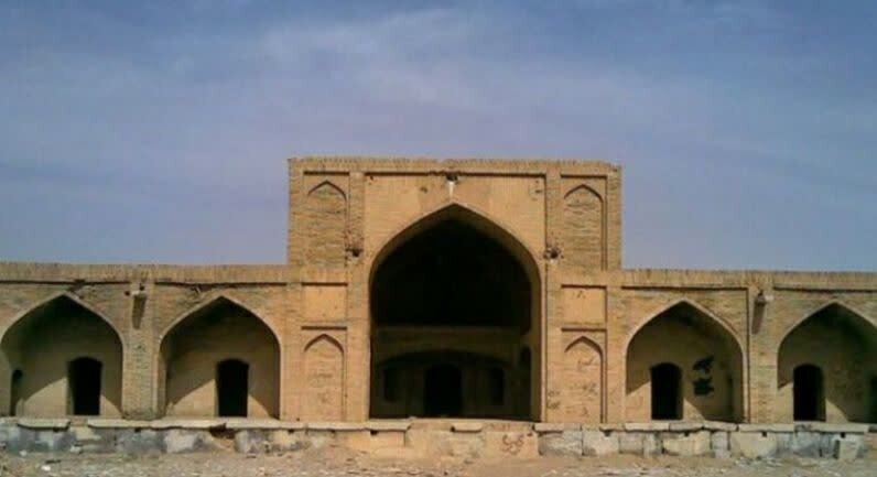 شیخعلی&zwnj;خان کاروانسرایی بنایی مجلل از دوره صفوی