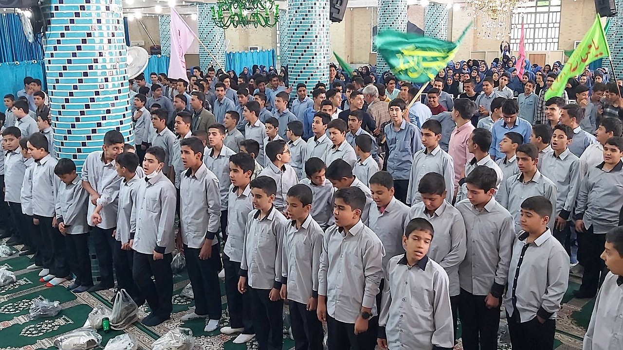 اجتماع جوانان و نوجوانان در شهرستان انار