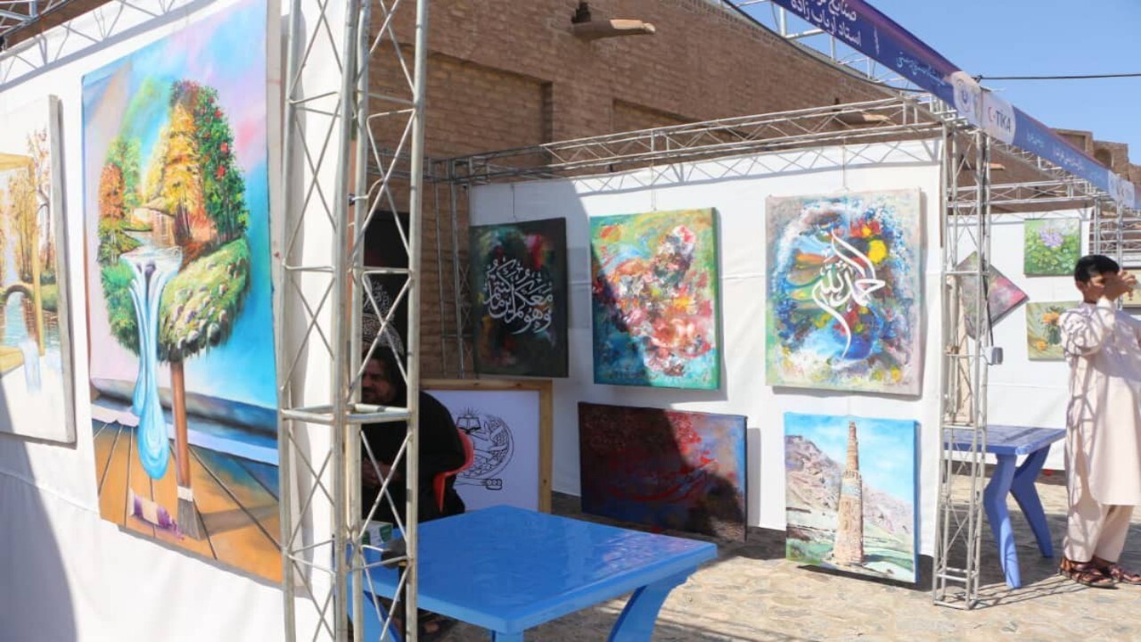 افتتاح نمایشگاه صنایع دستی در هرات